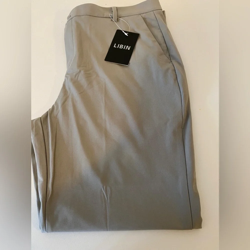 LIBIN Gray Golf/Dress Pants. Size 38W x 31L (NWT)